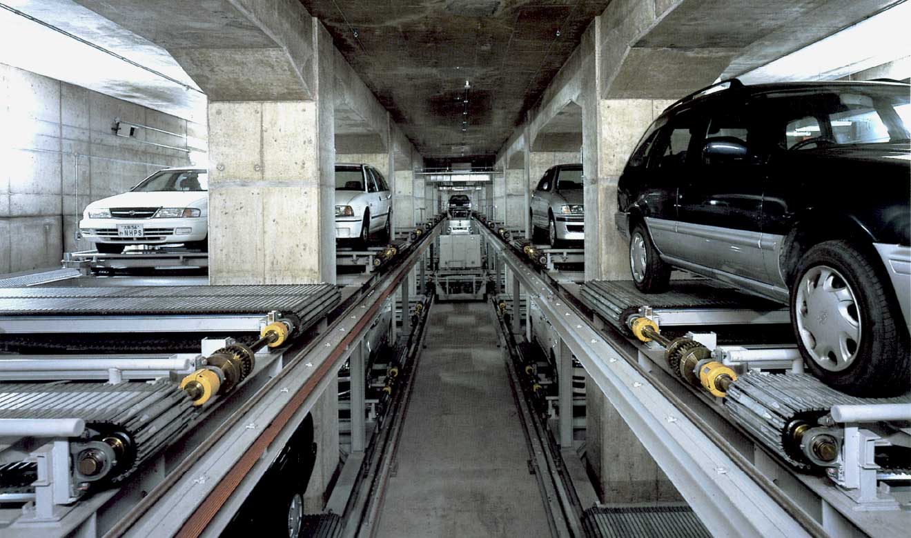立体駐車場装置の写真